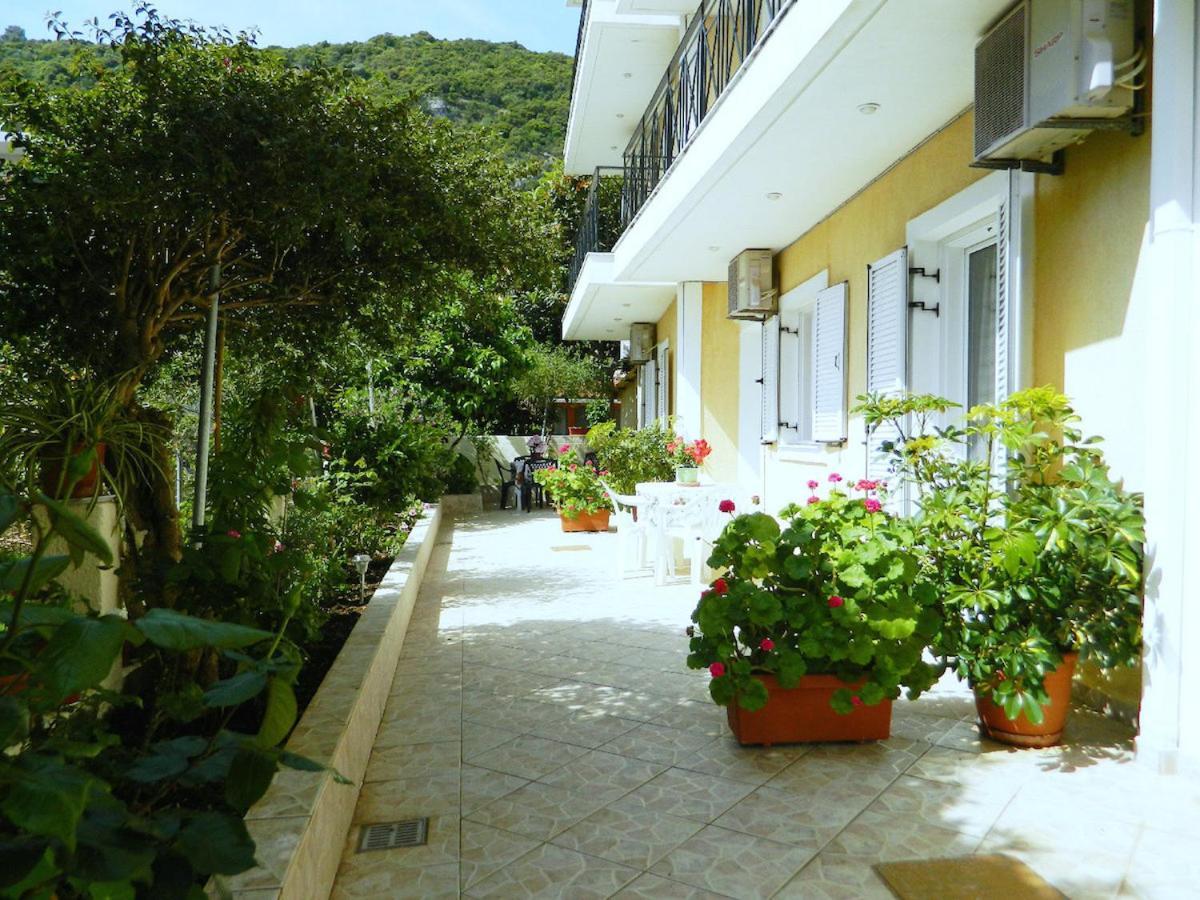 Ariston Apartments Πόρος Εξωτερικό φωτογραφία