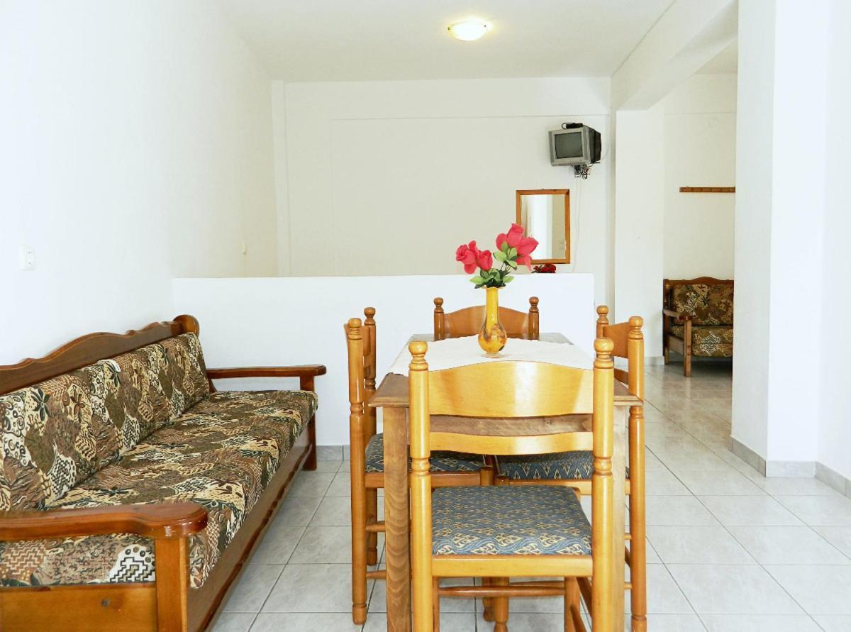Ariston Apartments Πόρος Εξωτερικό φωτογραφία