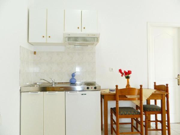 Ariston Apartments Πόρος Εξωτερικό φωτογραφία